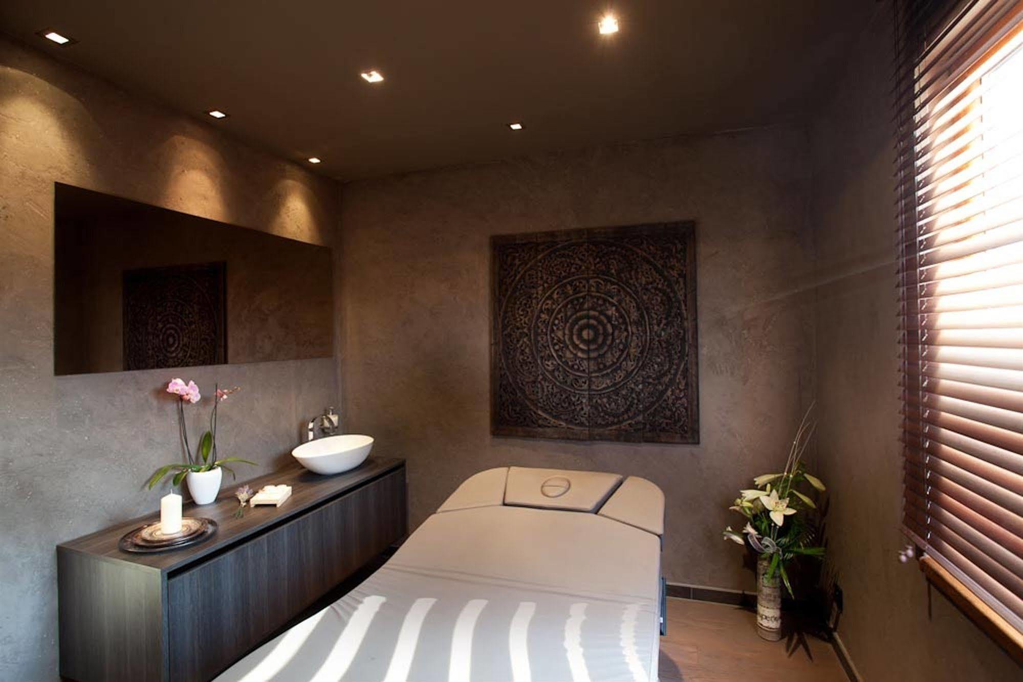 Wellness Hotel Zlata Lipa Decin Exterior photo
